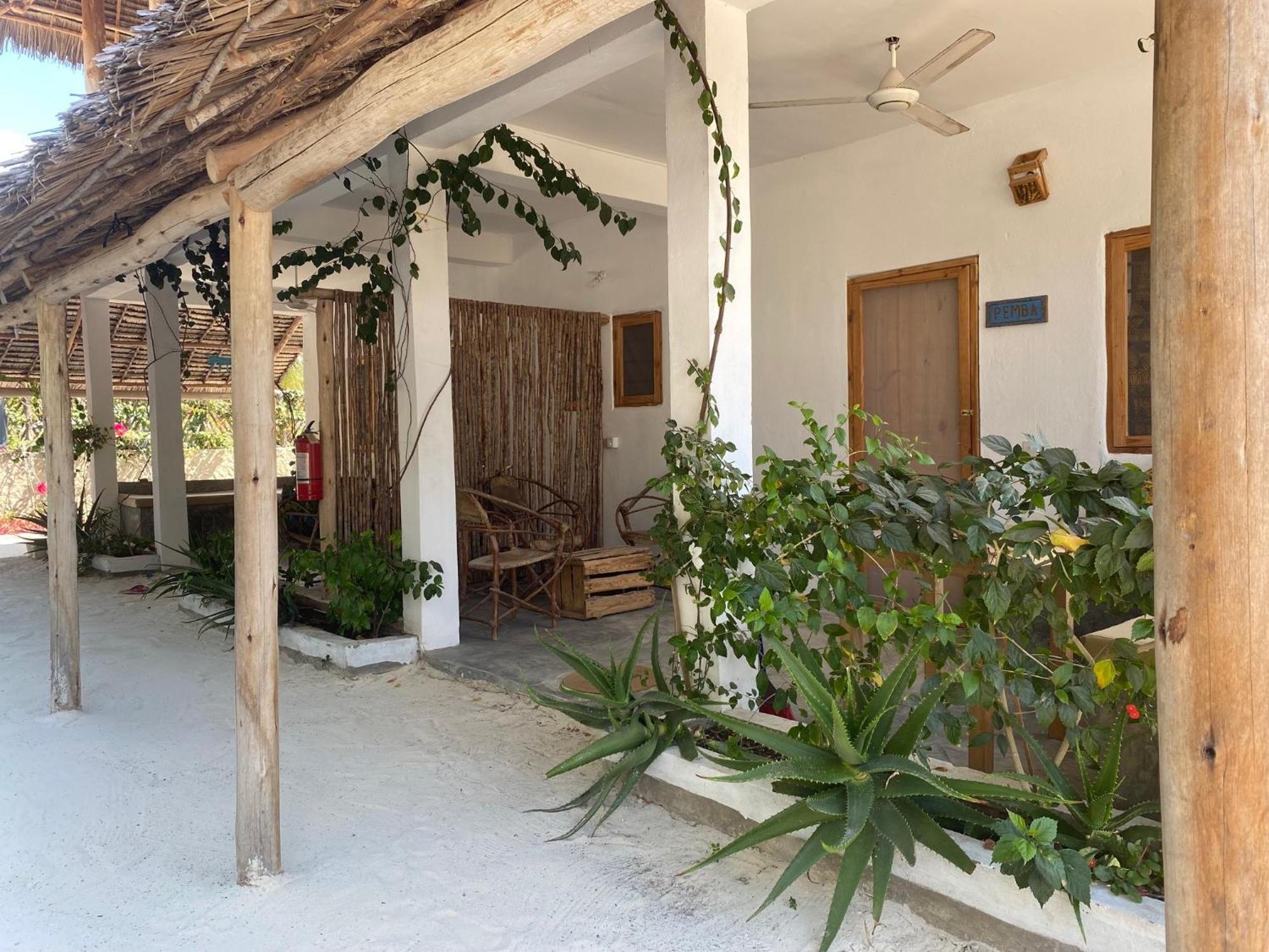 Bondeni Beach House Jambiani  Exterior foto